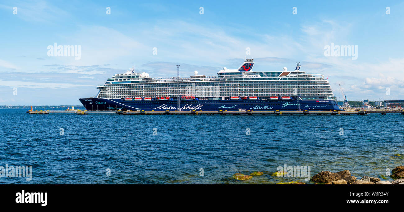 Tui Cruise Boat Stock Photos Tui Cruise Boat Stock Images