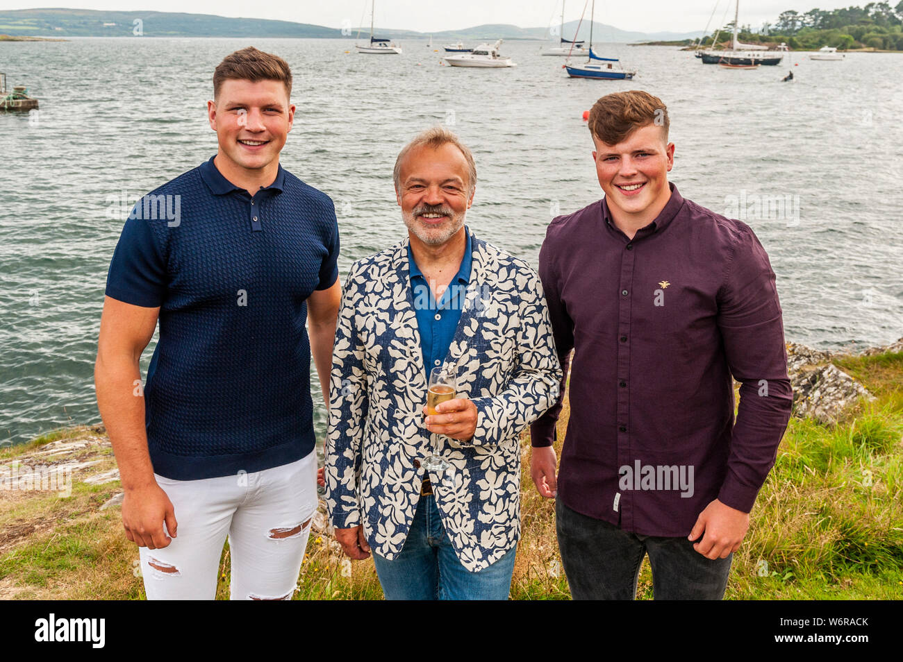 Ahakista, West Cork, Ireland. 2nd Aug, 2019.  As part of the Ahakista August Festival, Graham Norton hosts the Annual Graham Norton Table Quiz.  Special guests, Ireland and Munster rugby players Fineen and Josh Wycherley also attended the festival. The proceeds of the quiz are going to the Ahakista Community Association.  Credit: Andy Gibson/Alamy Live News Stock Photo
