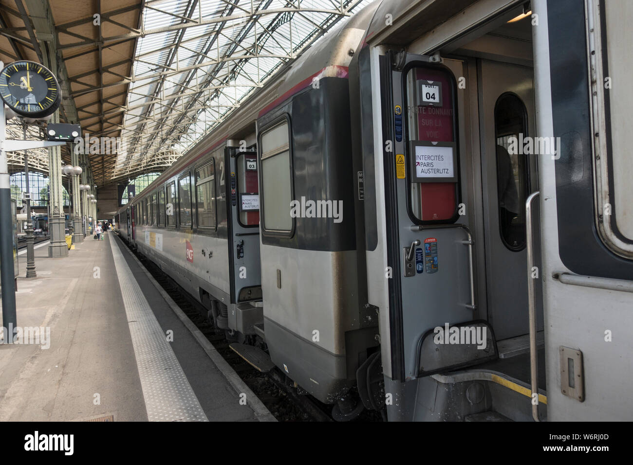 Gare de paris historique hi-res stock photography and images - Alamy