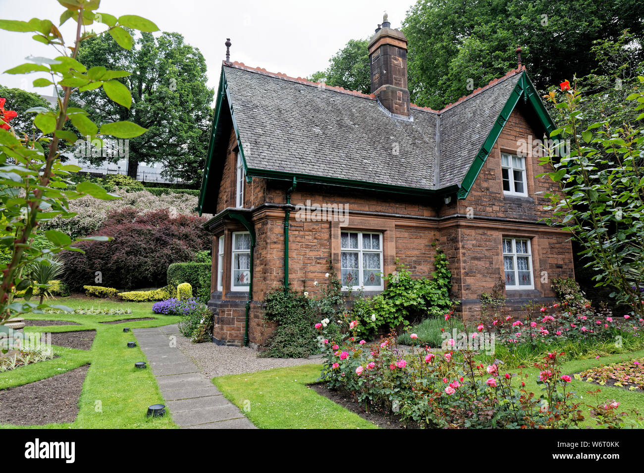 Great Aunt Lizzie's Cottage, Princes Street Gardens, Edinburgh, Scotland, U Stock Photo