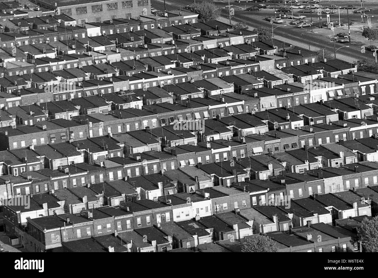 Aerial of row houses in north Philadelphia, Penn Stock Photo Alamy