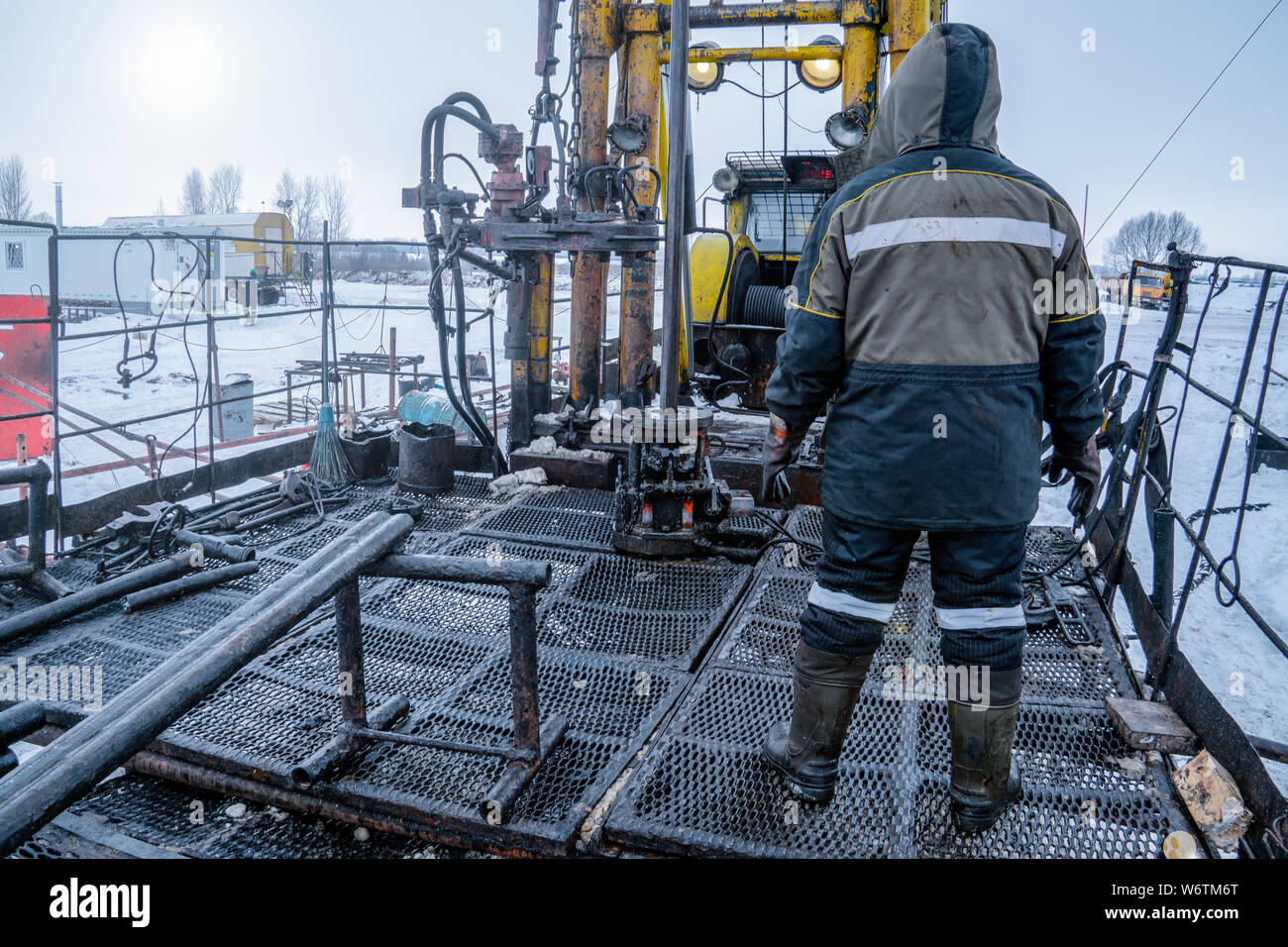 Oil Rig Workover High Resolution Stock Photography and Images - Alamy