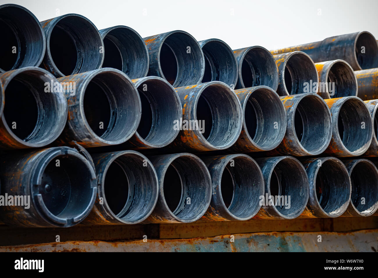 Galvanized pipes hires stock photography and images Alamy