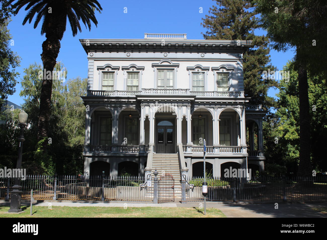 Crocker Mansion at Crocker Art Museum, Sacramento, California Stock Photo Alamy