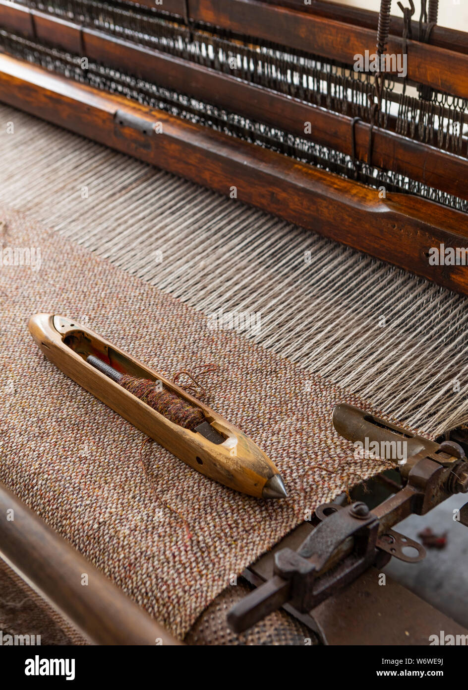 traditional weaving loom and shuttle for Tweed weaving Stock Photo Alamy