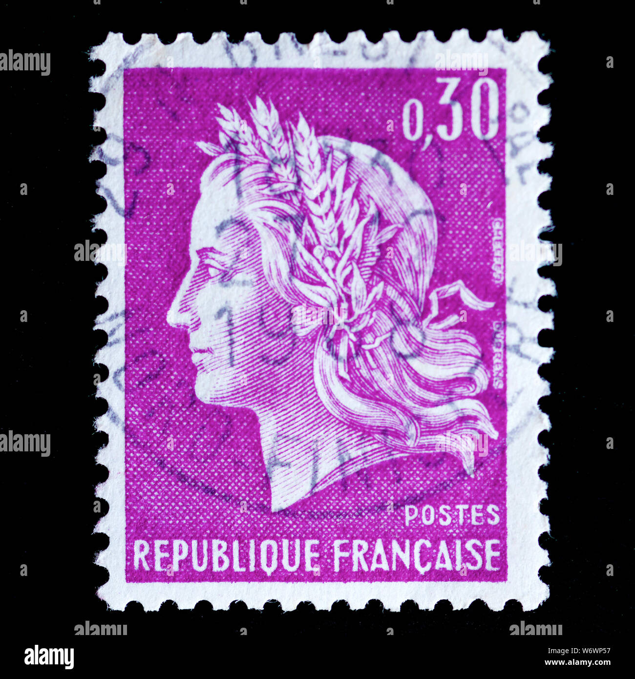 Marianne postage stamp france 1967 hi-res stock photography and images ...