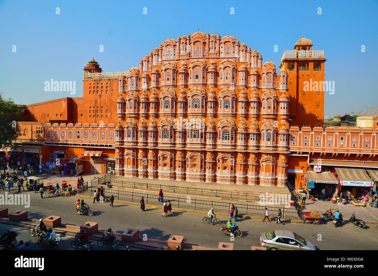 Hawa Mahal Jaipur Rajasthan India Stock Photo Alamy hawa-mahal-jaipur-rajasthan-india-stock-photo-alamy
