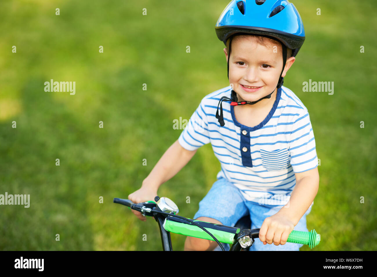 can a 3 year old ride a bike