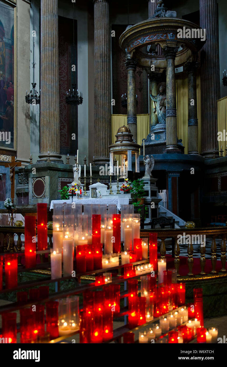 Religion symbols church altar hi-res stock photography and images - Alamy