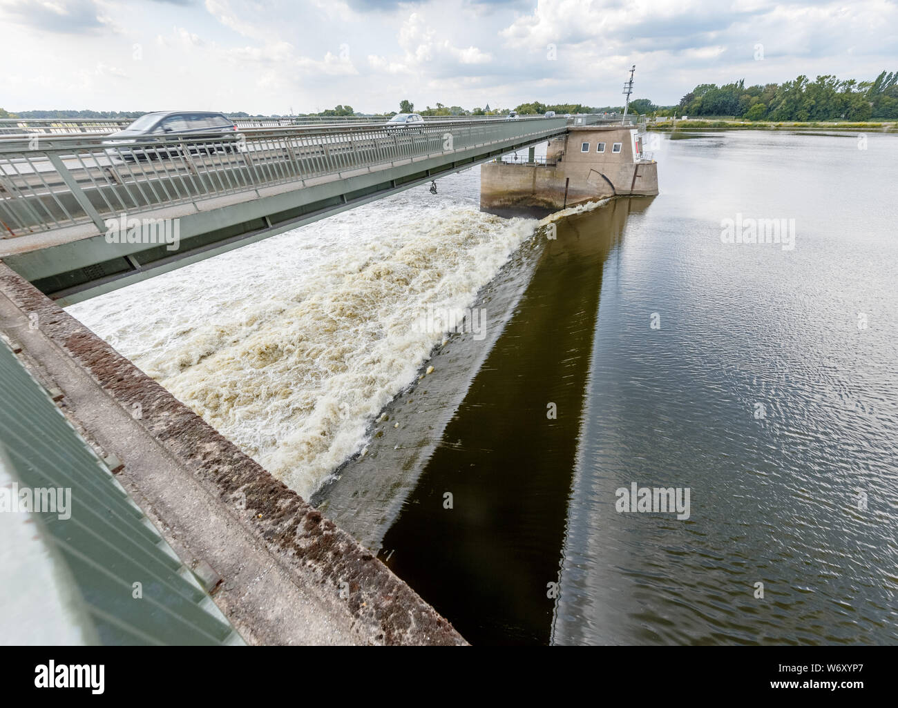 Barrage lift hires stock photography and images Alamy