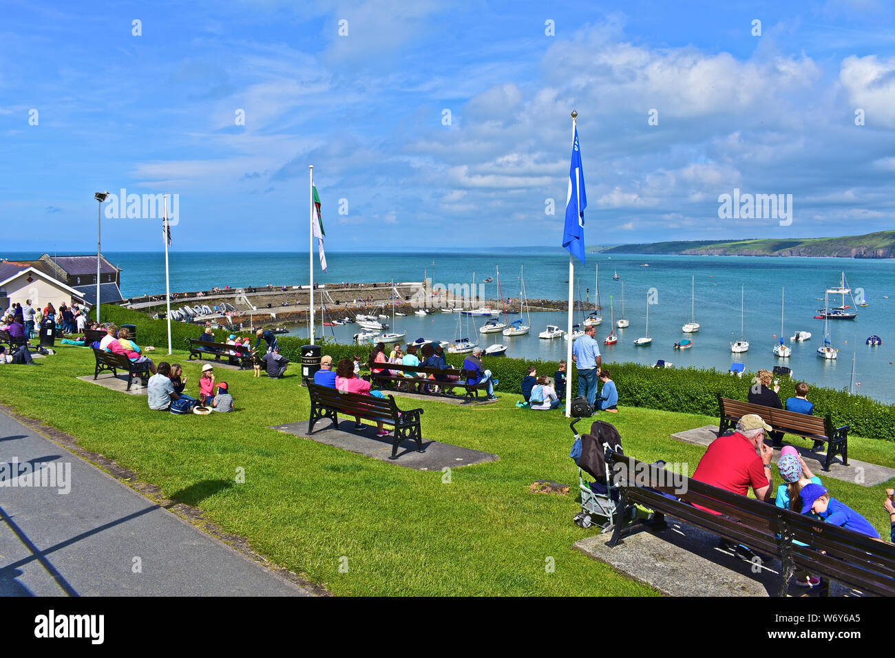 Page 2 Newquay Street High Resolution Stock Photography And Images Alamy Page 2 Newquay Street High Resolution Stock Photography And Images Alamy