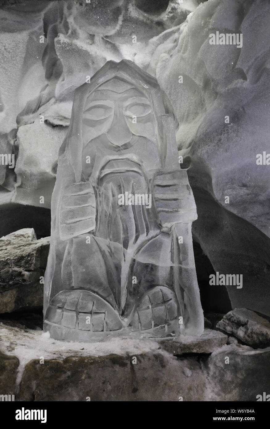 Russia sculpture ice hi-res stock photography and images - Alamy