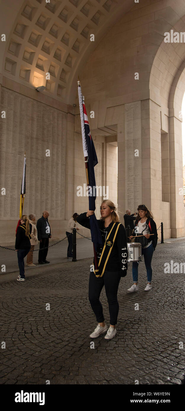 Anzac Day Parades Hi-res Stock Photography And Images - Alamy