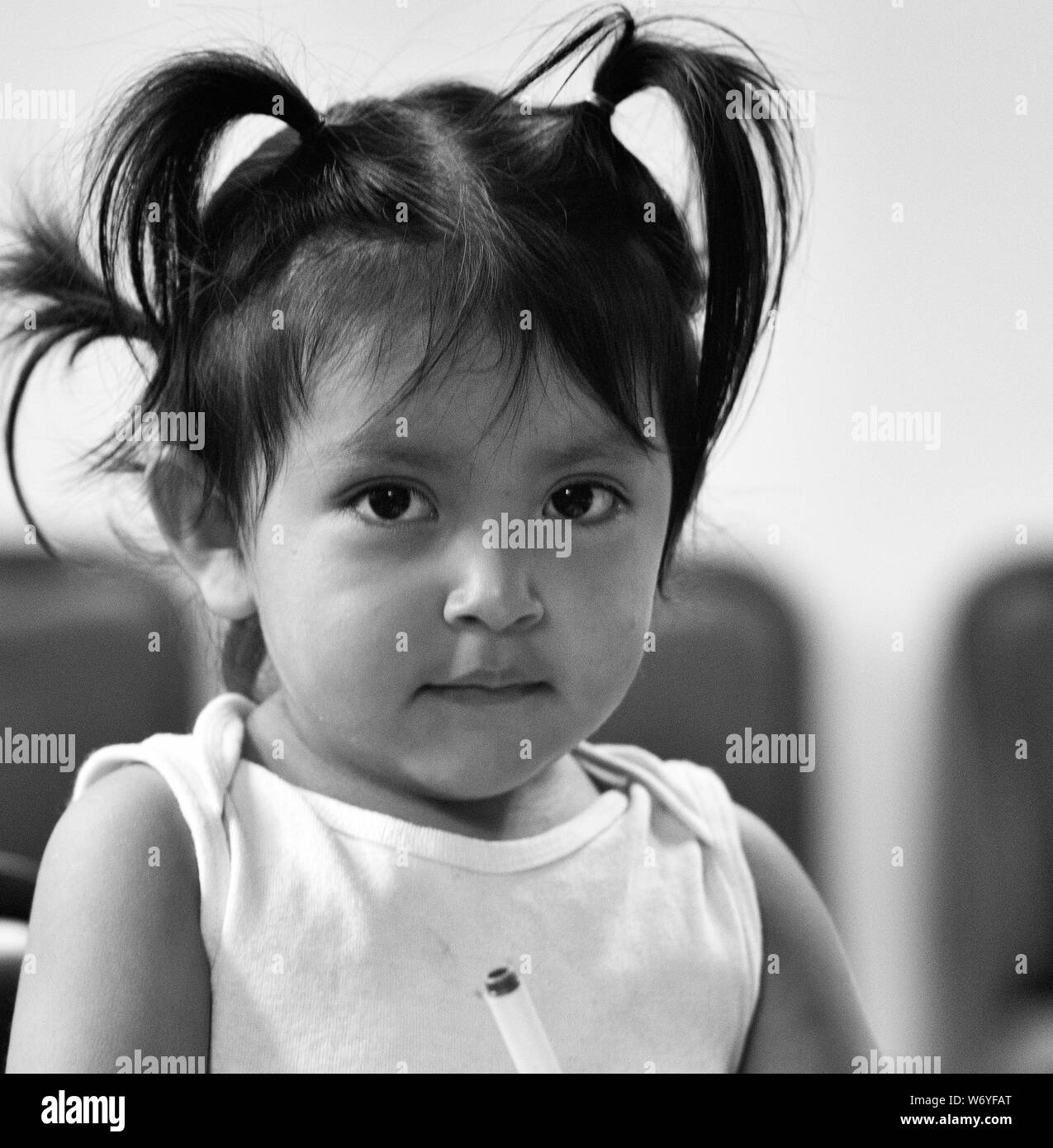 Hispanic girl portrait Black and White Stock Photos & Images - Alamy