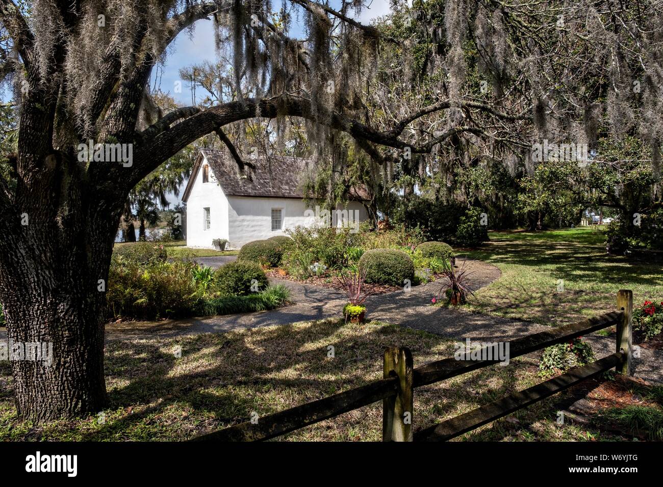 The historic Hamilton Plantation slave cabins at Gascoigne Bluff in St. Simons Island, Georgia. The cabins housed African-American slaves who worked in the cotton plantation from the early 1800’s until the early 1870’s. Stock Photo
