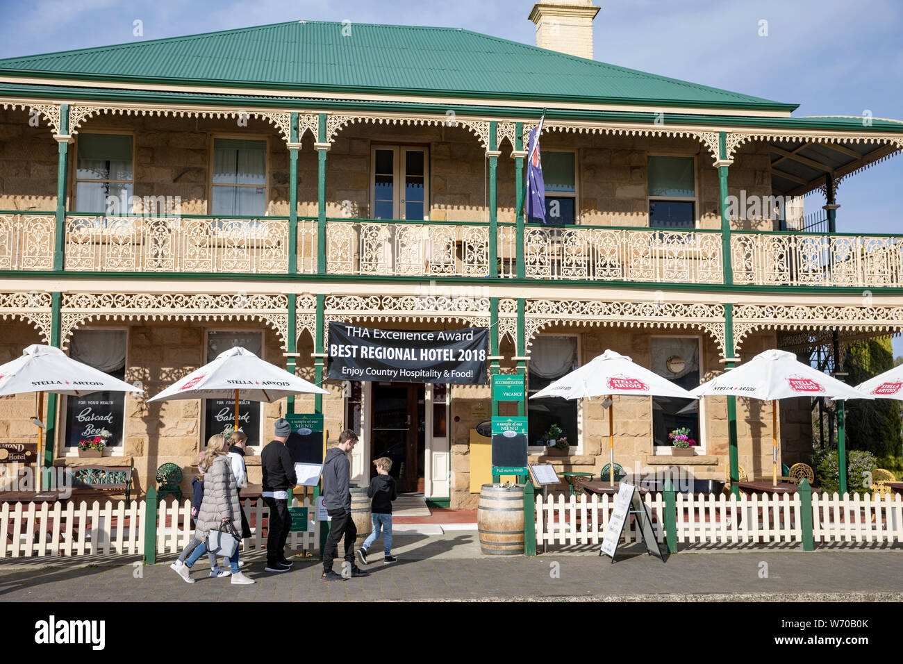 Historic Australian pub, the Richmond Arms Hotel in the village of Richmond in Tasmania,Australia Stock Photo