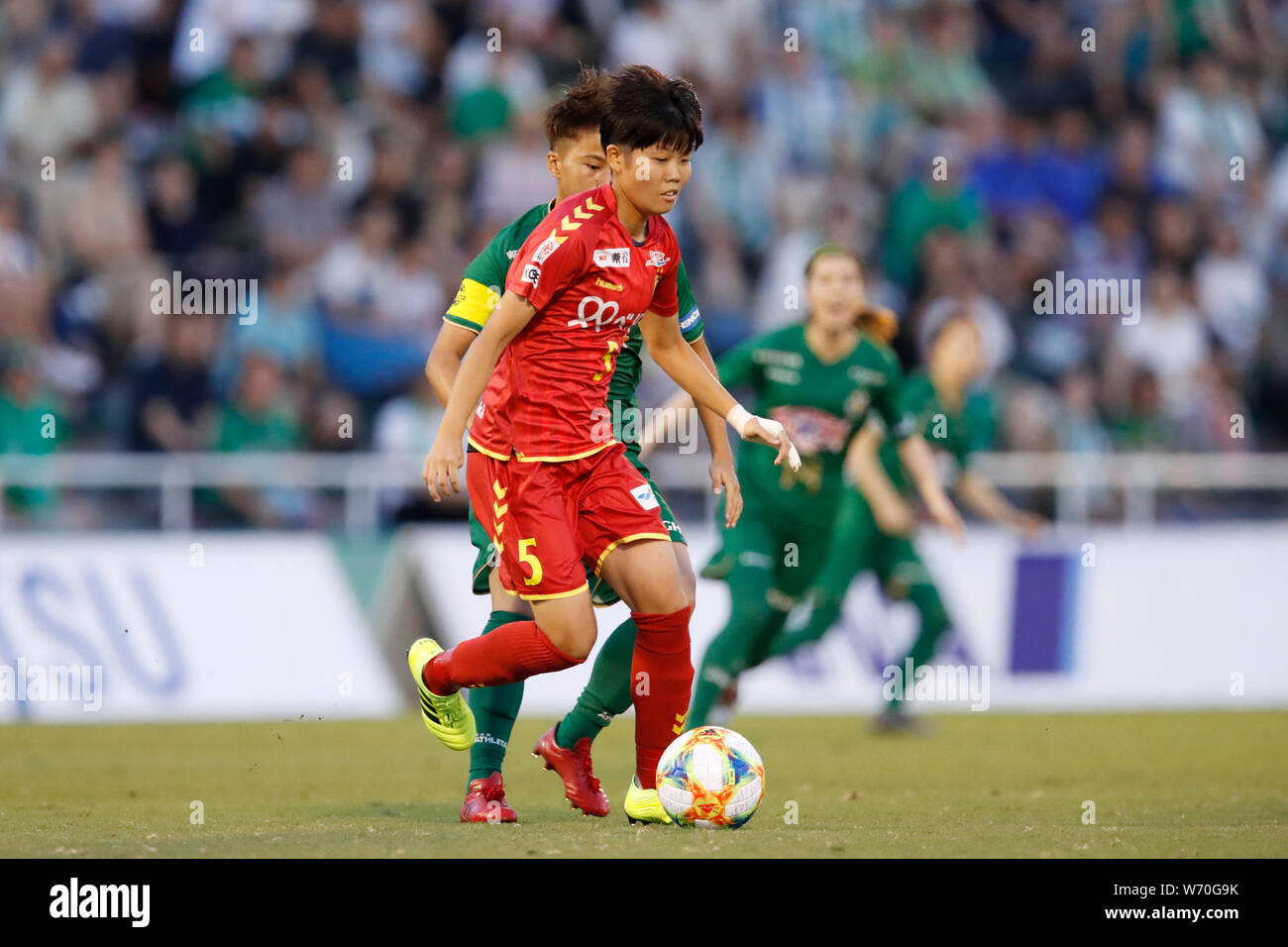 Tokyo, Japan. 3rd Aug, 2019. Shiori Miyake (Leonessa) Football