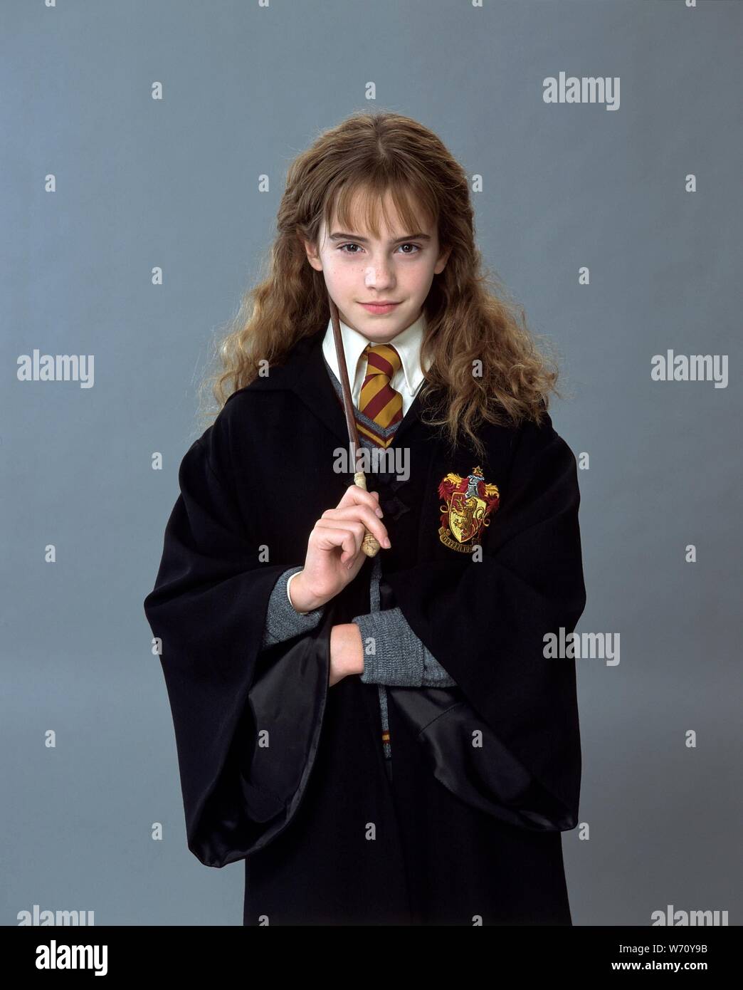 EMMA WATSON in HARRY POTTER AND THE CHAMBER OF SECRETS (2002), directed by  CHRIS COLUMBUS. Credit: WARNER BROS. PICTURES / Album Stock Photo - Alamy