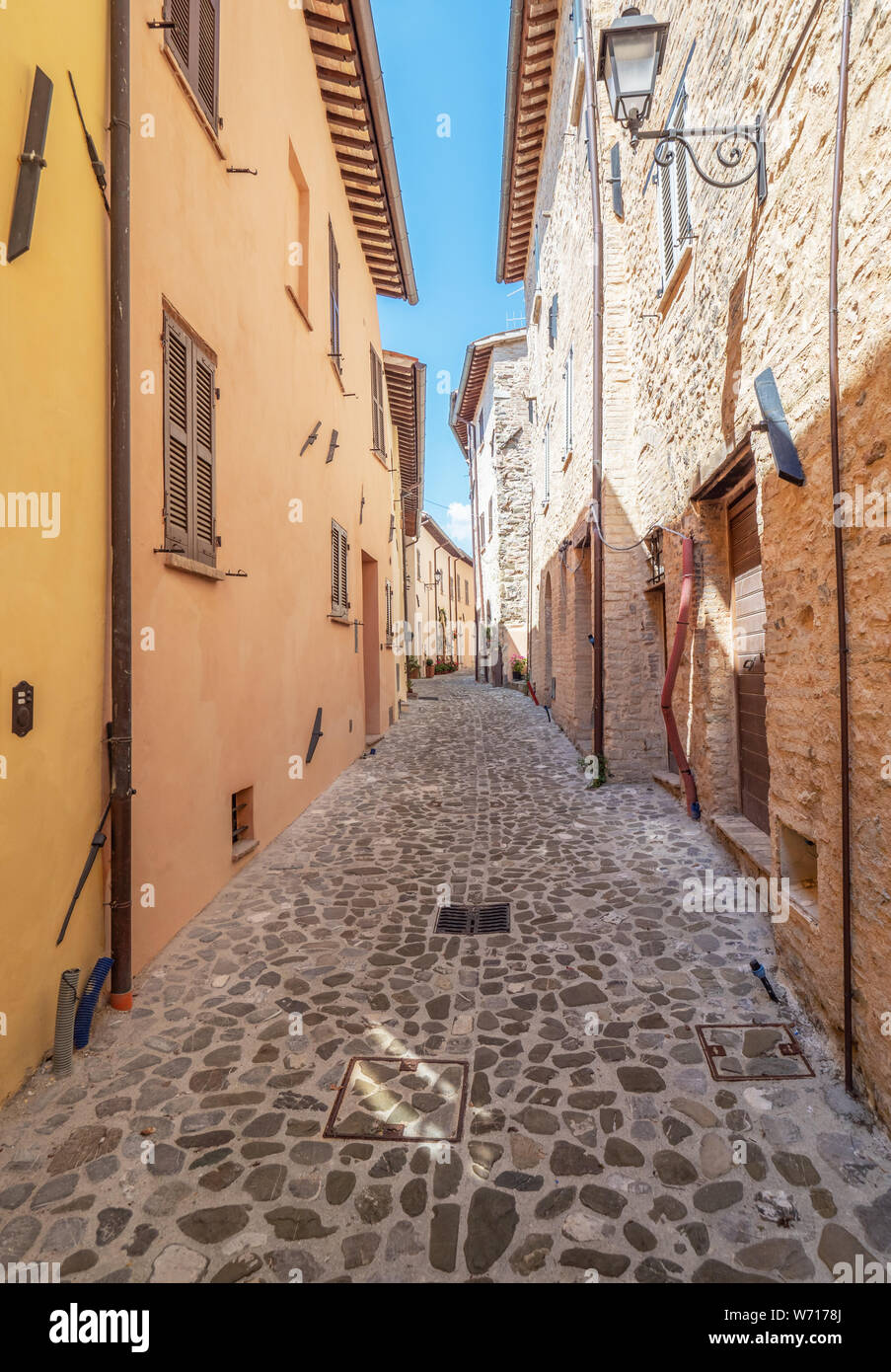 Nocera Umbra (Italy) - A little charming stone medieval city on the hill, with suggestive alley and square, in province of Perugia. Stock Photo