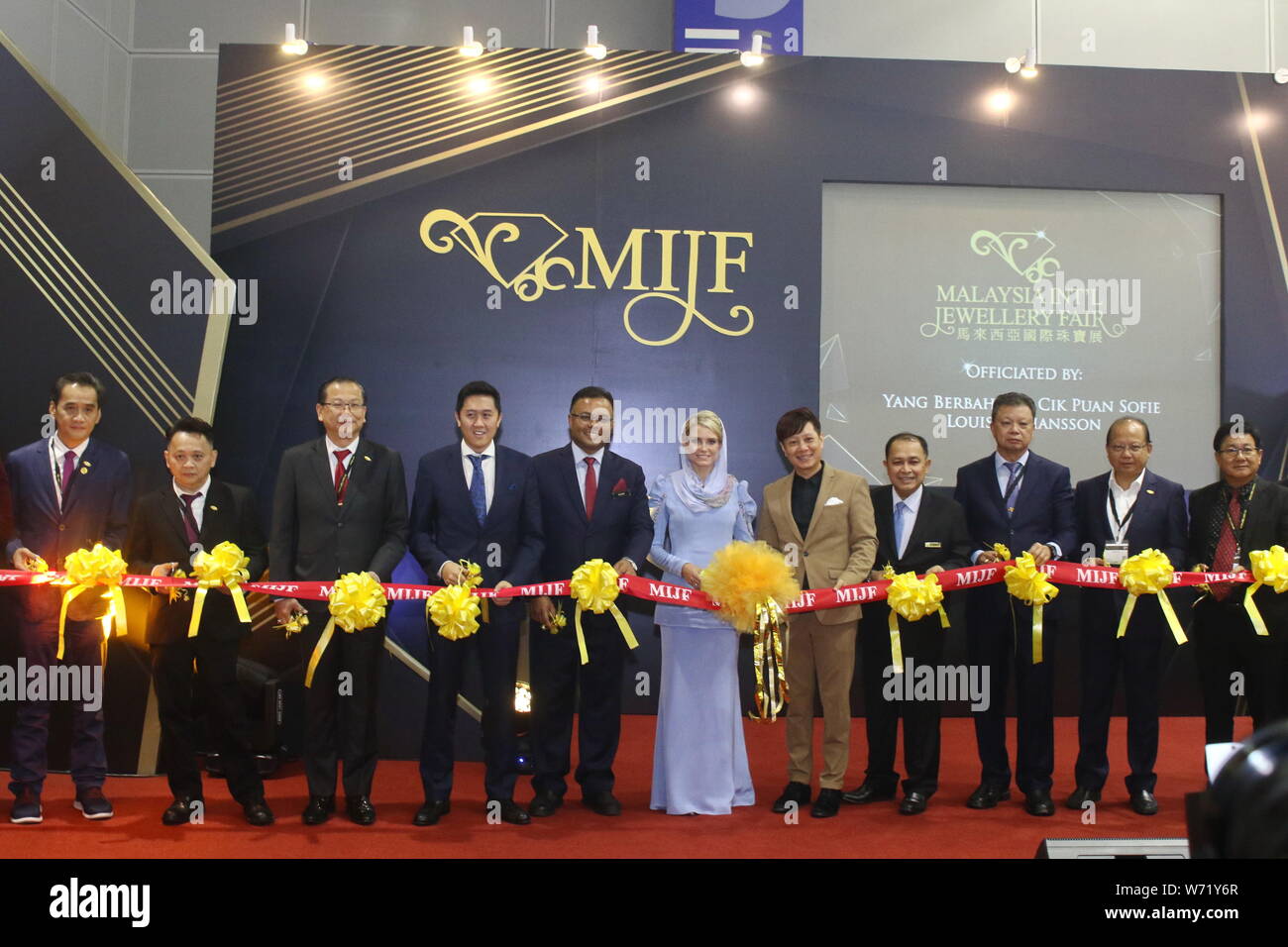 Malaysia International Jewelry Fair High Resolution Stock Photography And Images Alamy