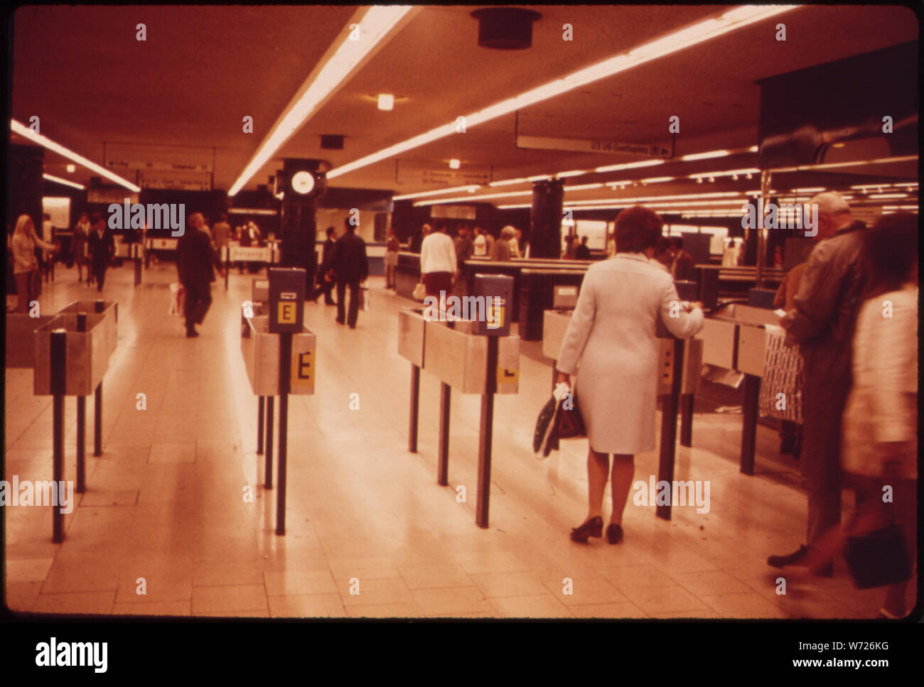 ENTRANCE TO MARIENPLATZ STATION--NO TURNSTYLES--JUST THE E BOX TO PUNCH TIME AND DATE ON TICKET Stock Photo