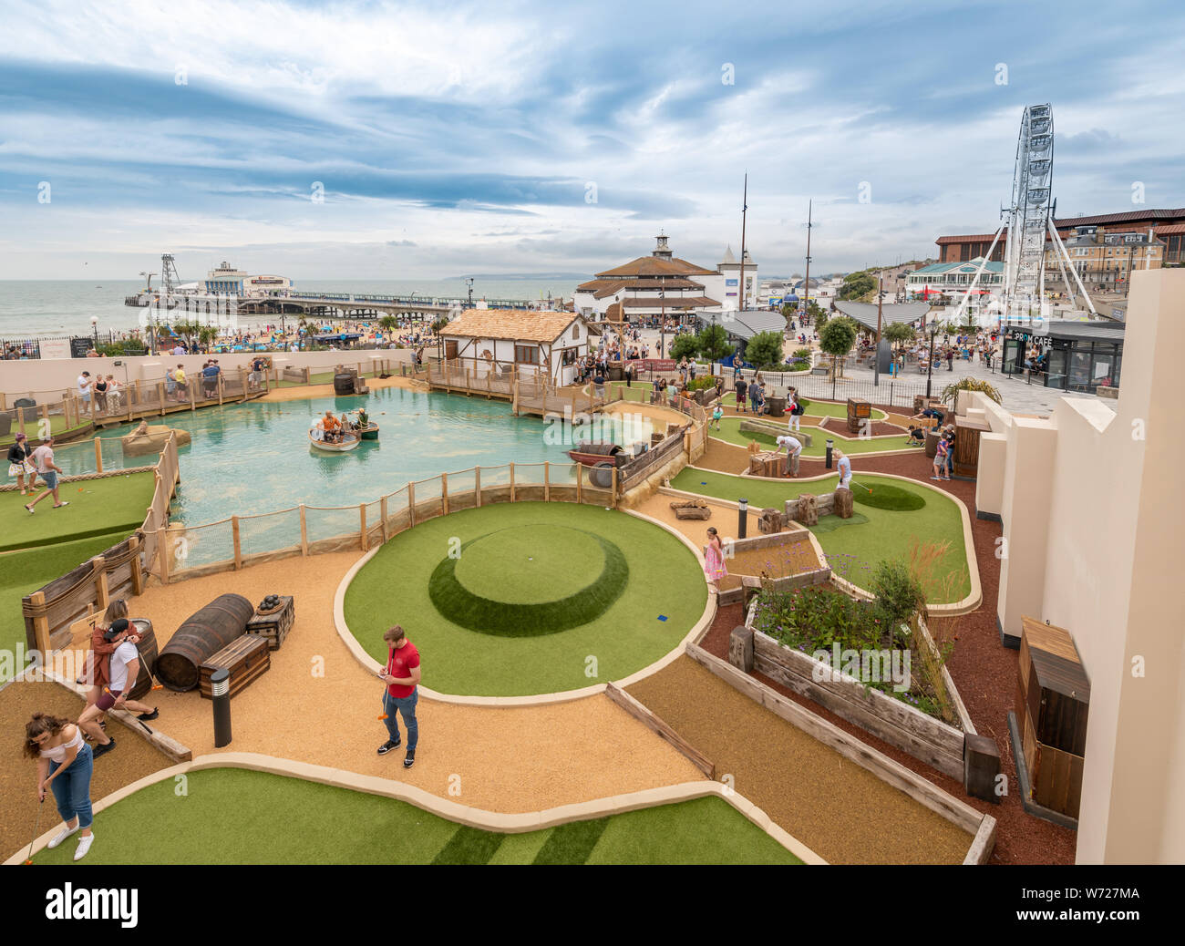 Bournemouth, UK. 4th August 2019. Tourist try out the new Smugglers