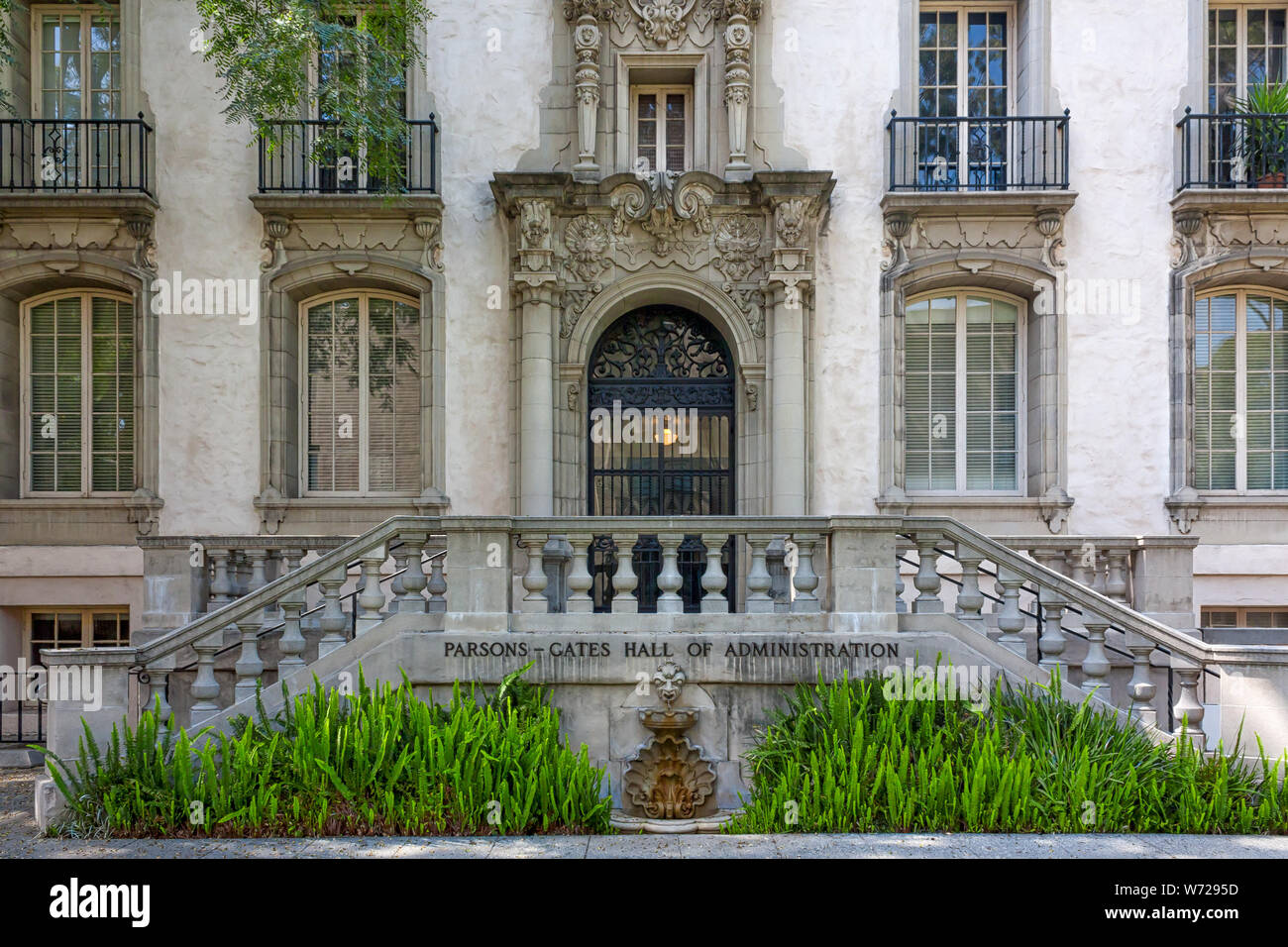Pasadena Ca Usa March 13 Parsons Gates Hall On The Campus Of The California Institute Of Technology Caltech Is A Research University In Pasadena Stock Photo Alamy