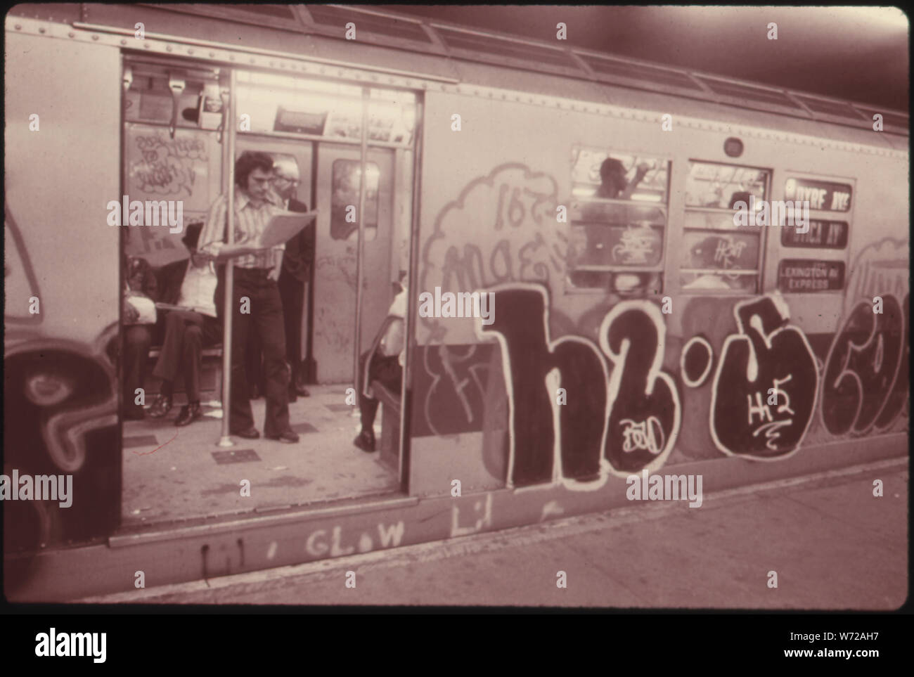 New York City Transit Authority: Graphics Standard Manual
