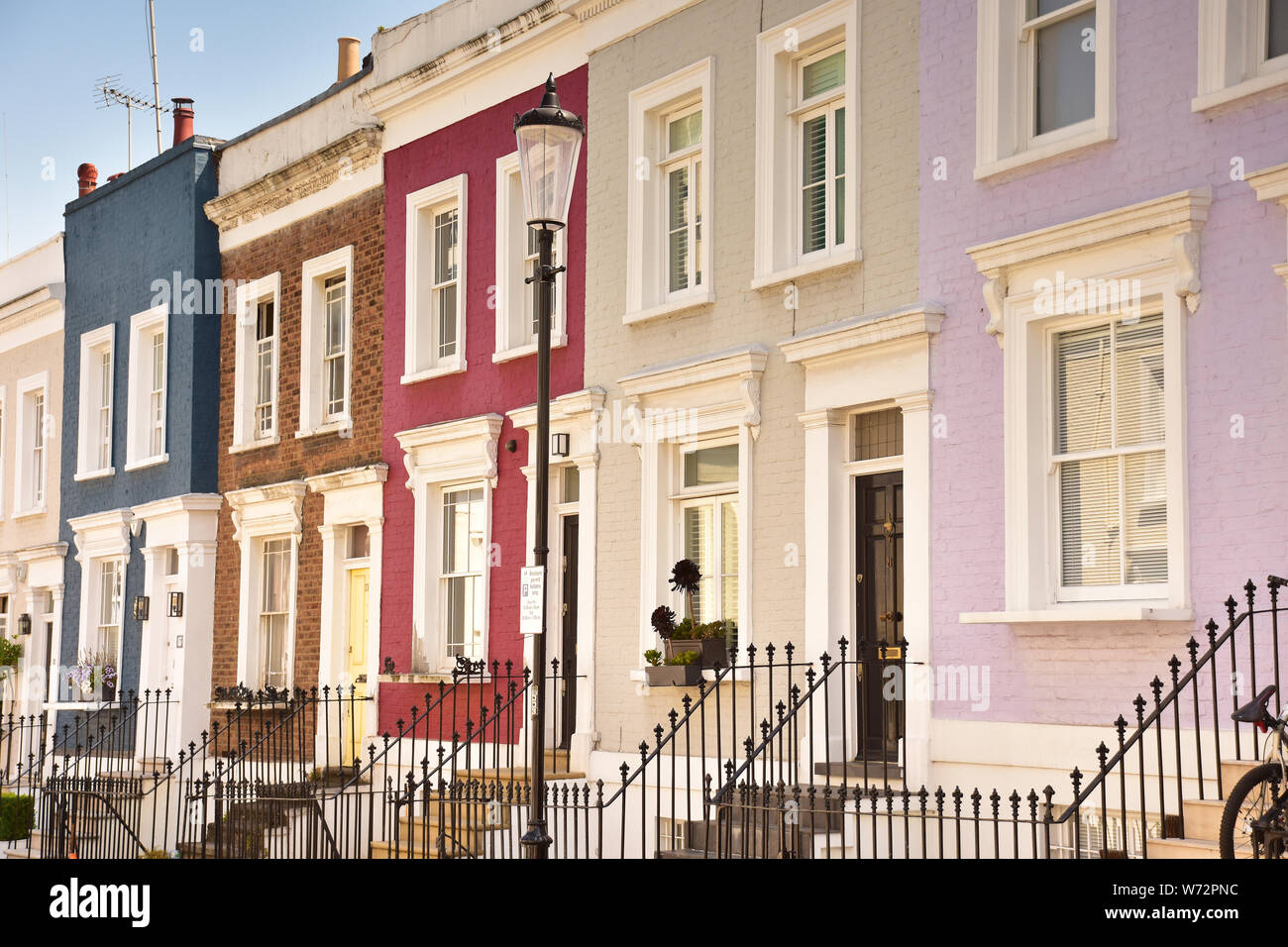 Portobello Road Coloured Houses High Resolution Stock Photography and ...