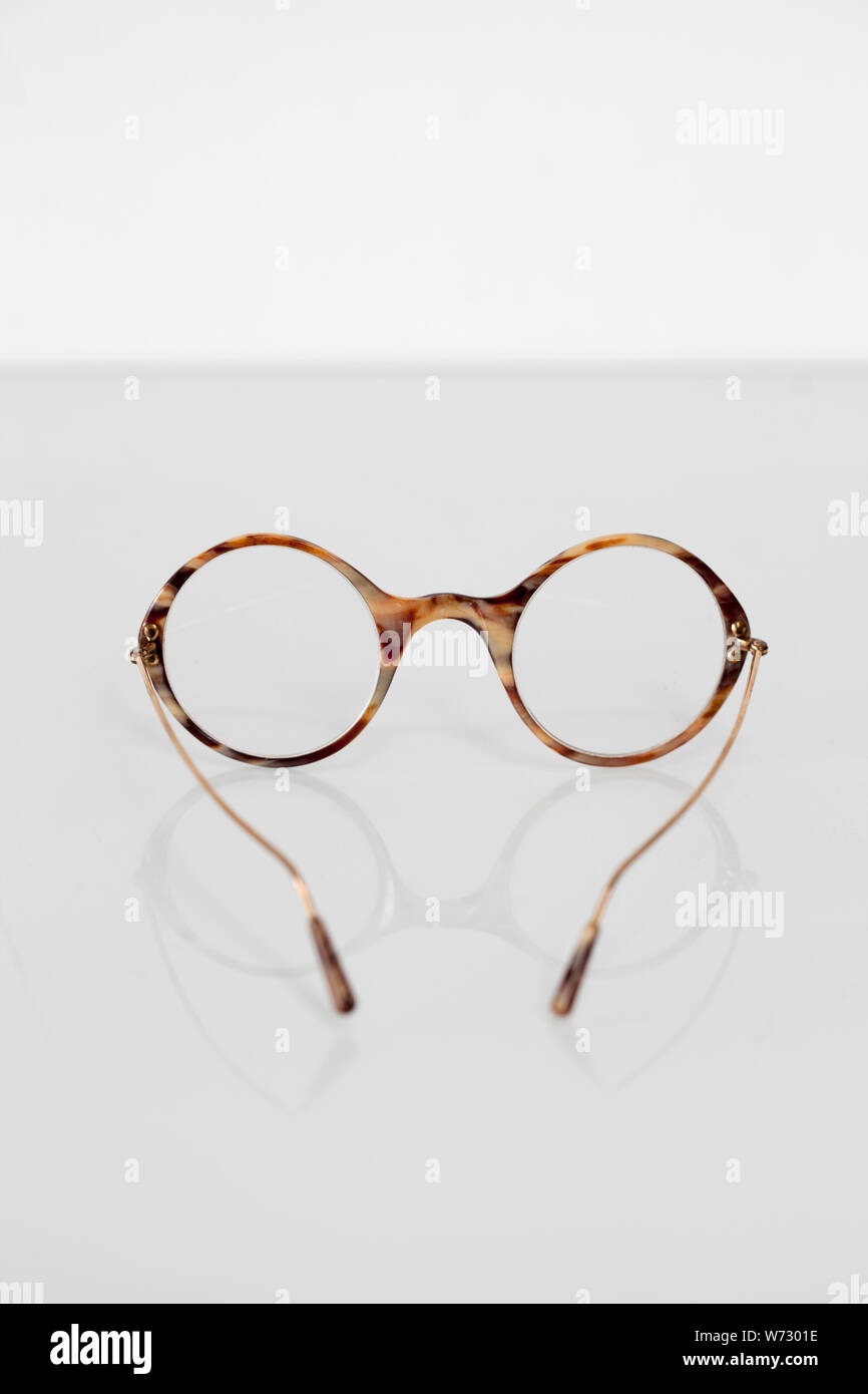 Cool eyeglasses hi-res stock photography and images - Alamy