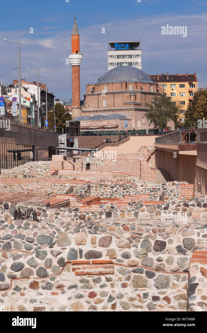 Banya Bashi Mosque, built 1566, Banya bashi dzhamiya, mosque in Sofia