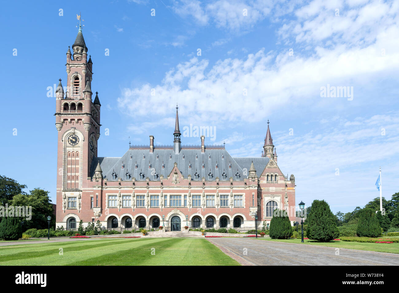 Vredespaleis (Peace Palace), an international law administrative building in The Hague, The Netherlands. It houses the International Court of Justice. Stock Photo