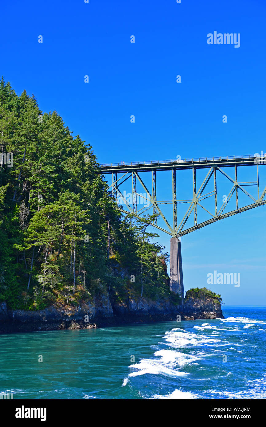 The iconic Deception Pass Bridge near Whidbey Island, Washington Stock Photo