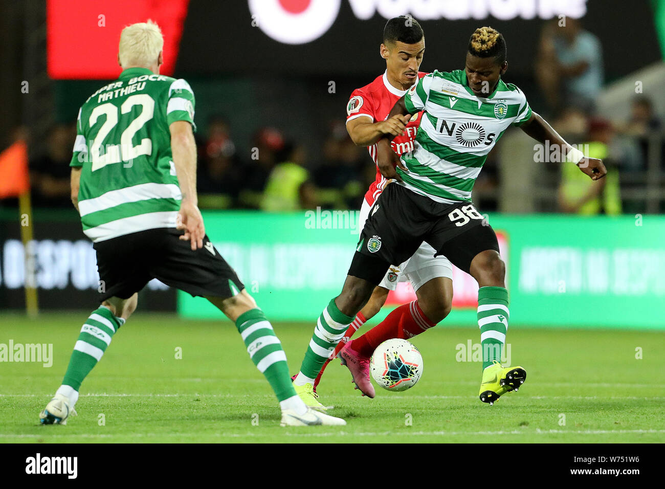 Lisbon, Portugal. 04th Aug, 2019. Chiquinho (Francisco Leonel Lima Silva Machado) of SL Benfica (L) vies for the ball with Idrissa Doumbia of Sporting CP (R) during the Final Cândido de Oliveira SuperCup 2019 football match between SL Benfica vs Sporting CP.(Final score: SL Benfica 5 - 0 Sporting CP) Credit: SOPA Images Limited/Alamy Live News Stock Photo
