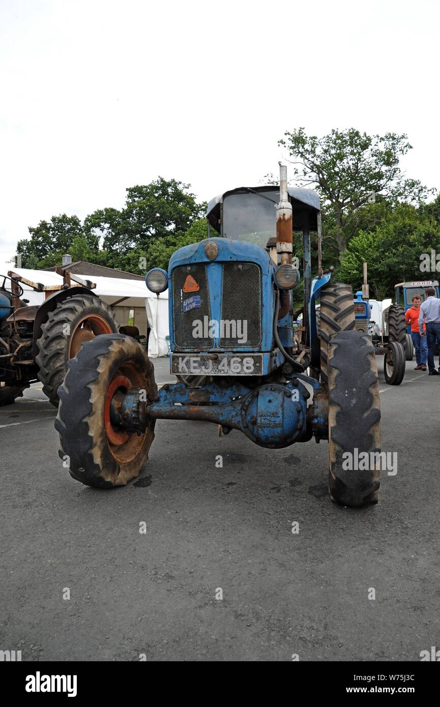 Dejta en Farmall m