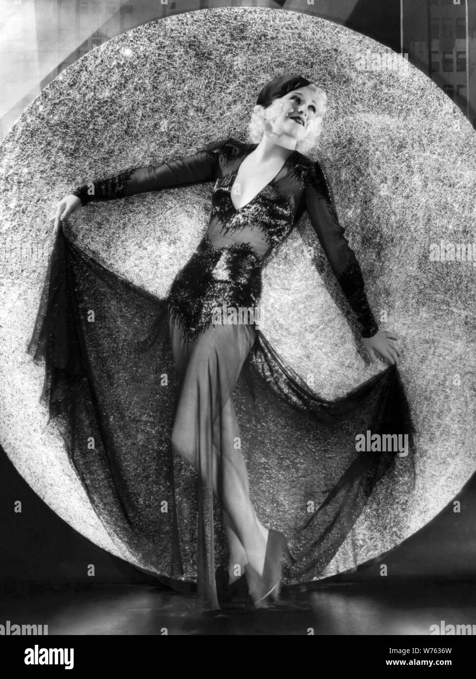 GINGER ROGERS in GOLD DIGGERS OF 1933 (1933), directed by MERVYN LEROY. Credit: WARNER BROTHERS / Album Stock Photo