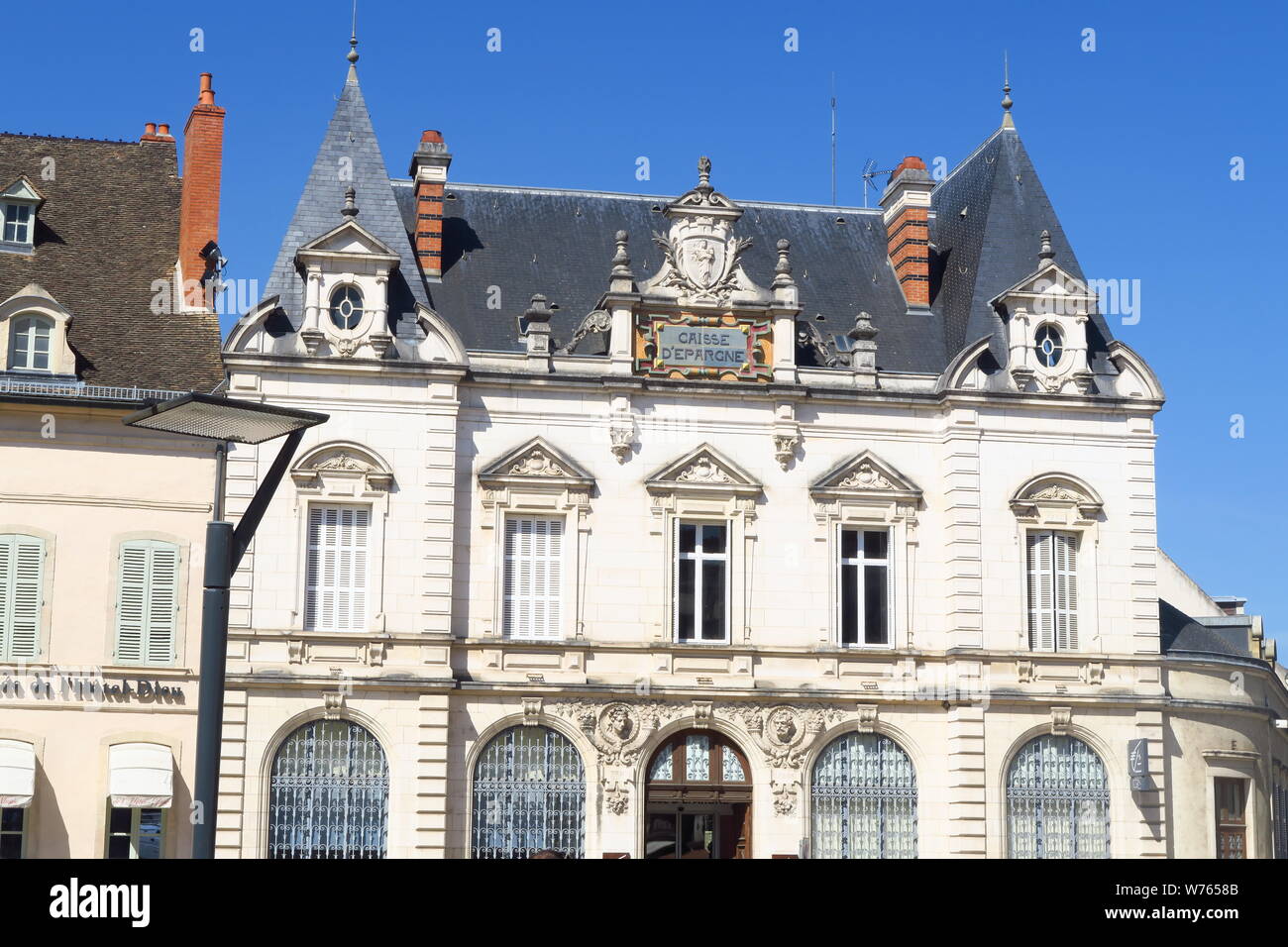 Caisse d'epargne france bank hi-res stock photography and images - Alamy