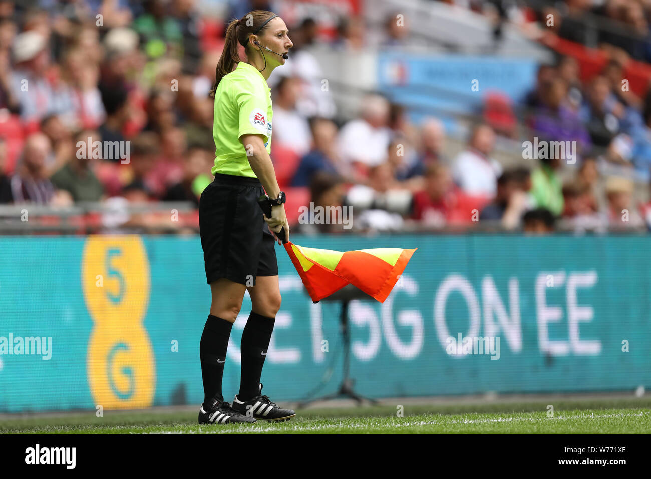 London, UK. 4th Aug 2019. London, UK. 4th Aug 2019. Assistant Referee ...