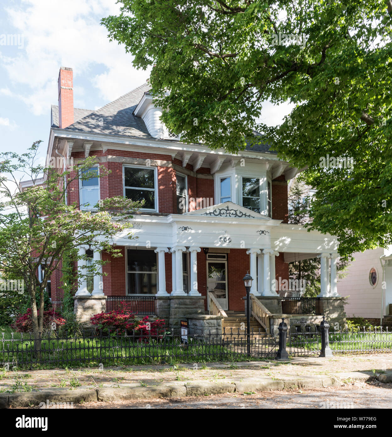 A historic house, built c. 1900 by the Wells Family, at 809 Main Street