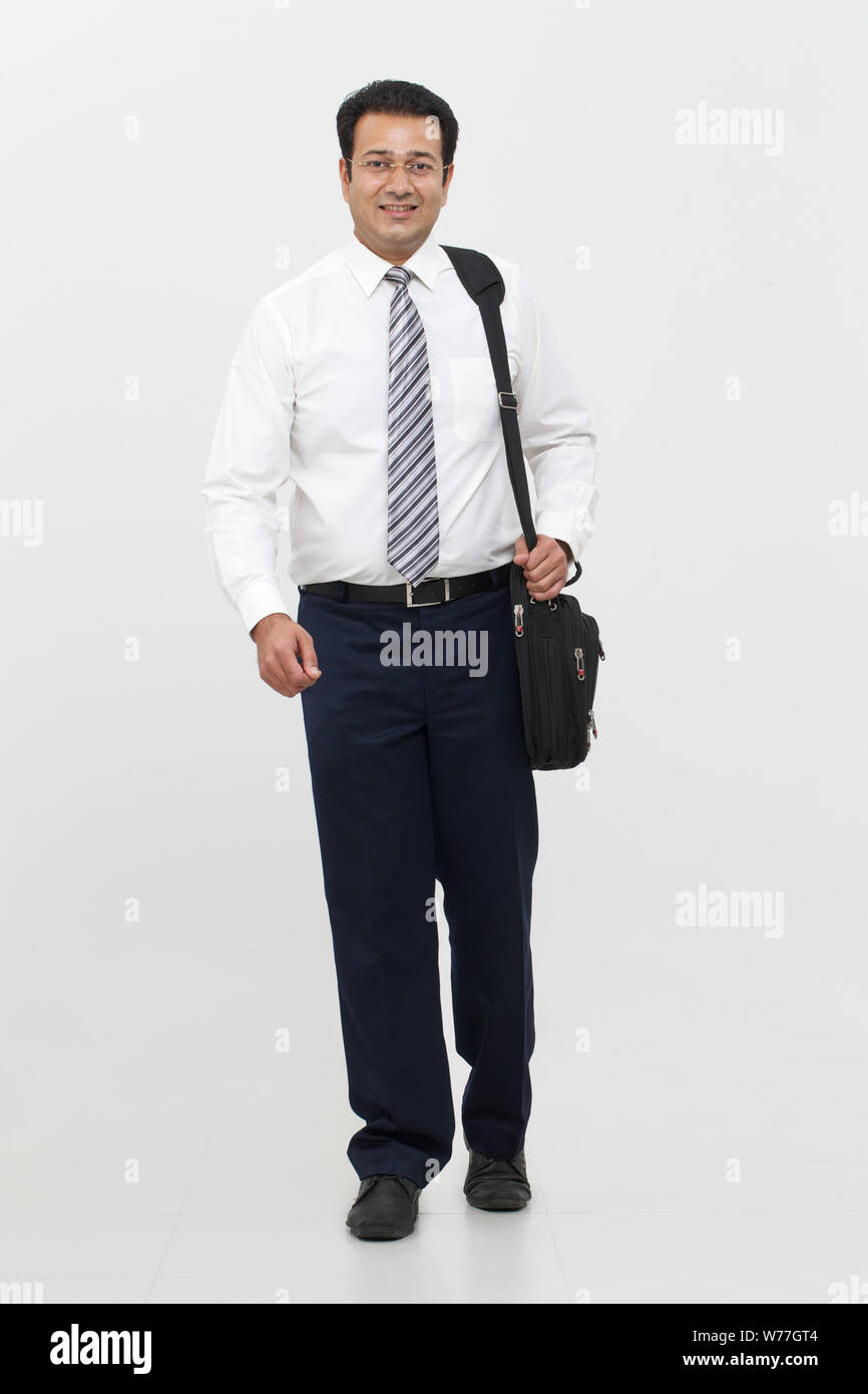 Walking employee mature man hi-res stock photography and images - Alamy