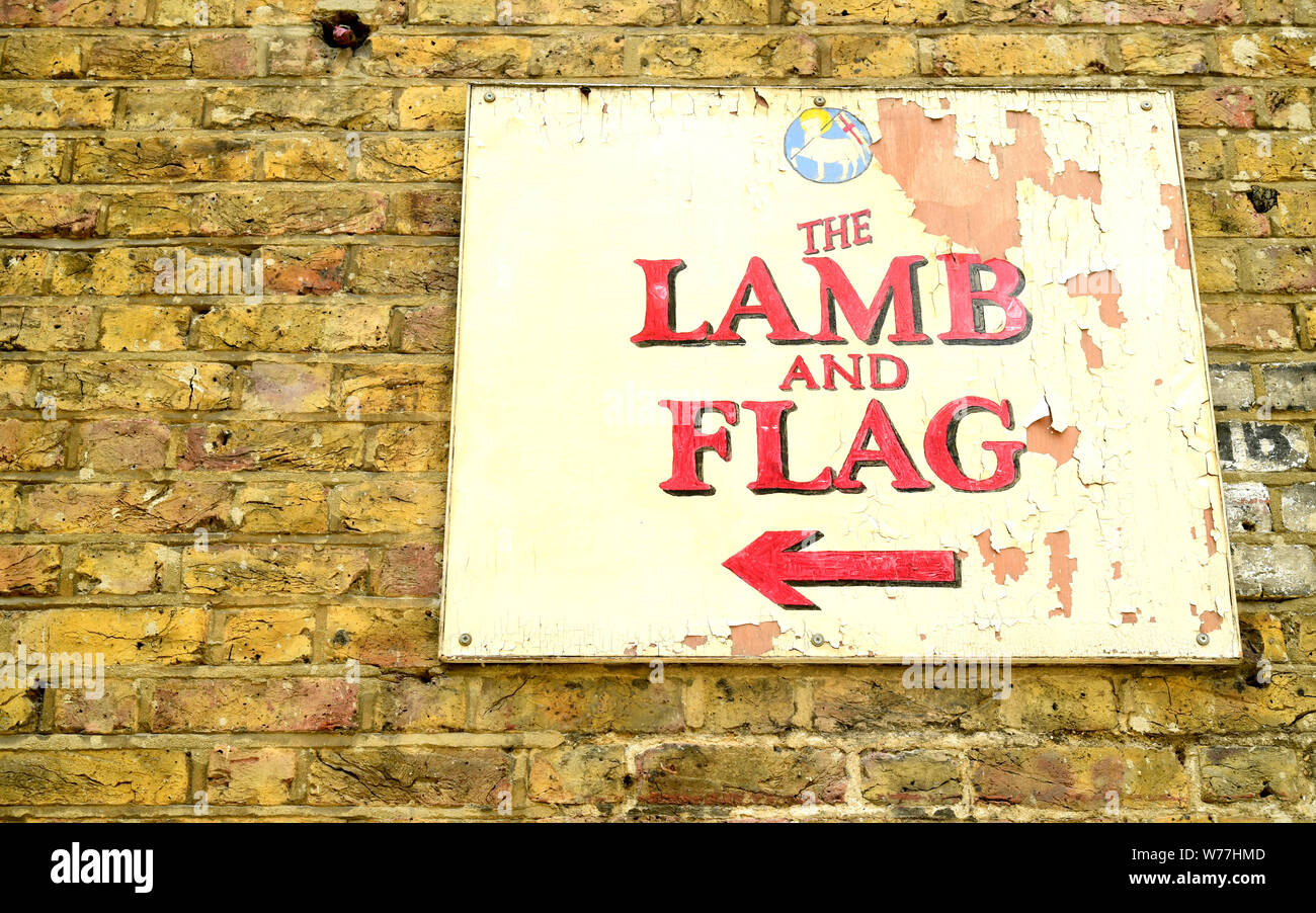 The lamb and flag pub london hires stock photography and images Alamy