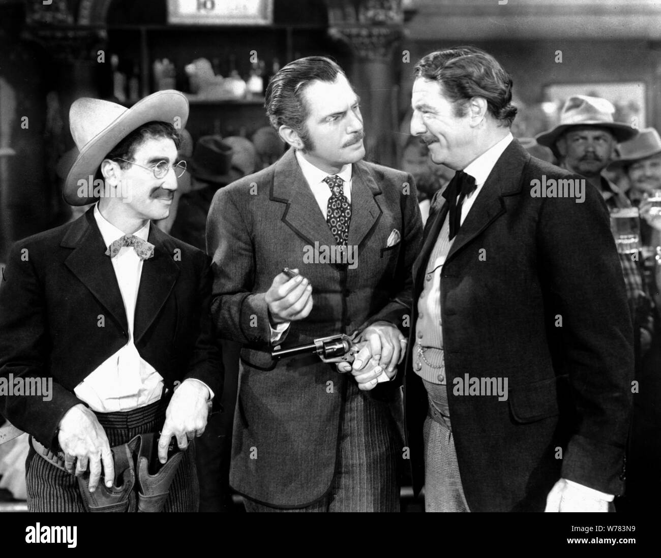 GROUCHO MARX, WALTER WOOLF KING, ROBERT BARRAT, GO WEST, 1940 Stock Photo