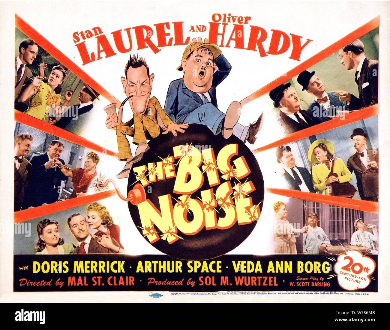 STAN LAUREL, OLIVER HARDY, THE BIG NOISE, 1944 Stock Photo