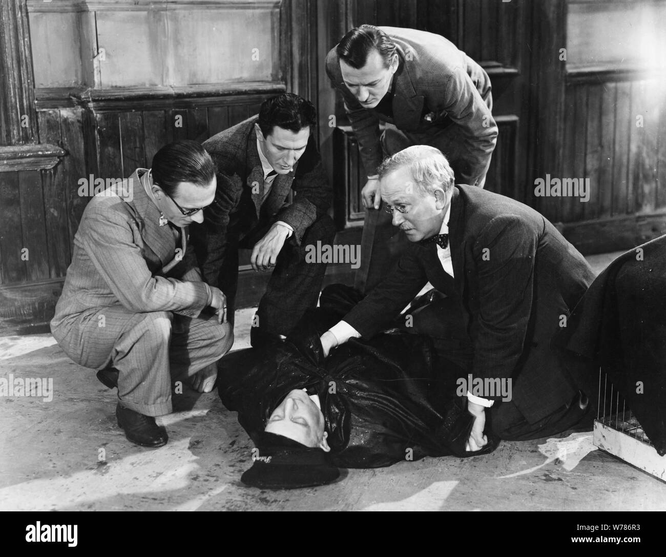 Arthur Askey Richard Murdoch Morland Graham Peter Murray Hill Film The Ghost Train 1941 Directed By Walter Forde 05 March 1941 Saz102796 Allstar Picture Library Gainsborough Pictures Warning This Photograph Is For Editorial Use