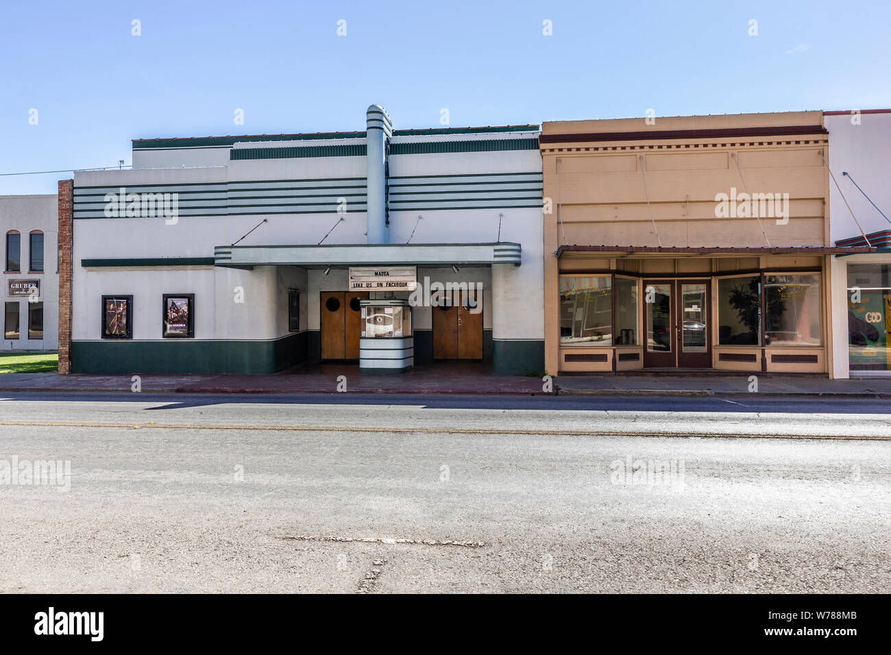 Neglected cinema hires stock photography and images Alamy