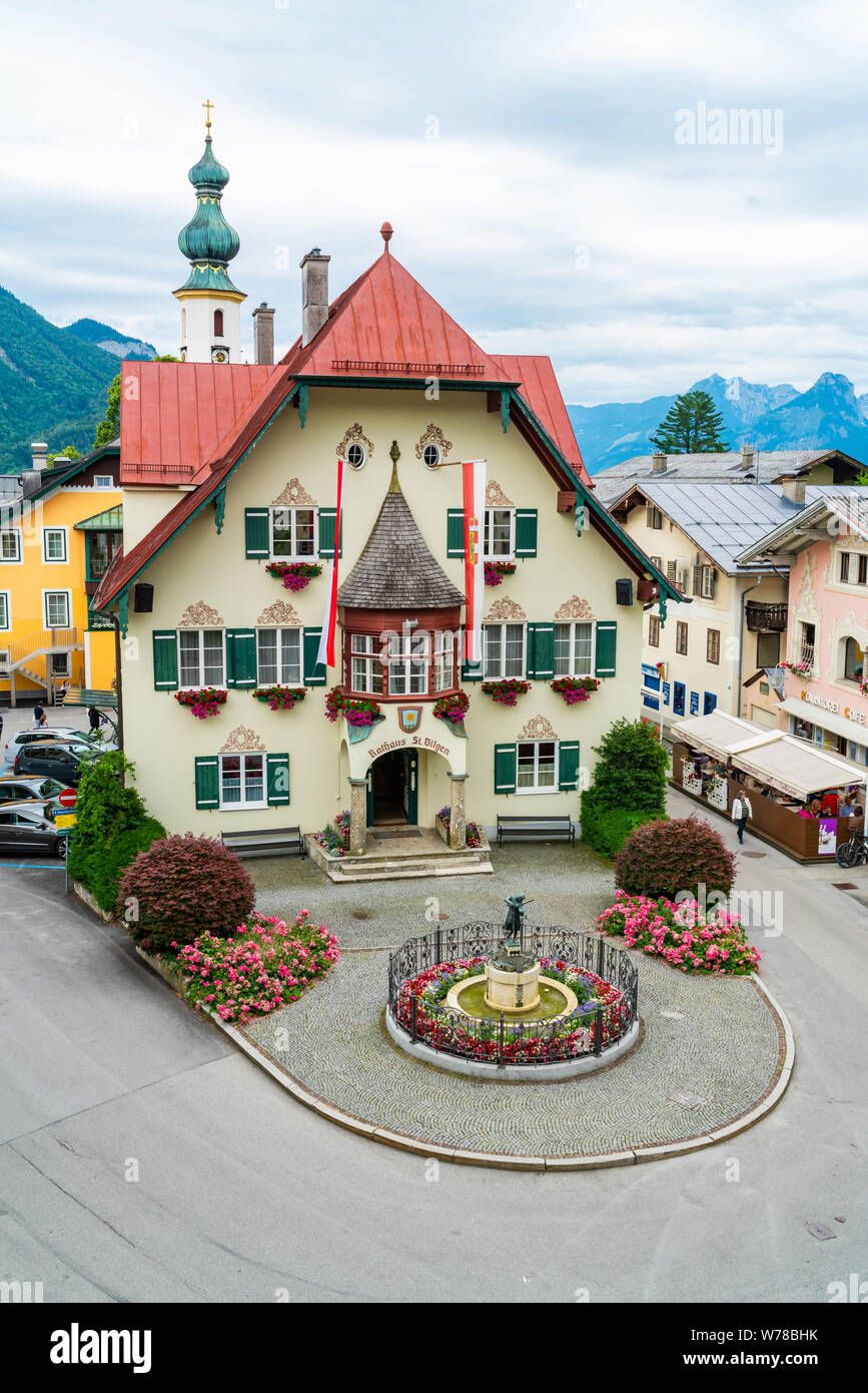 ST. GILGEN, AUSTRIA - JULY 11, 2019: The Rathaus (Town Hall) on Mozartplatz in the Town Centre of Sankt Gilgen village Stock Photo