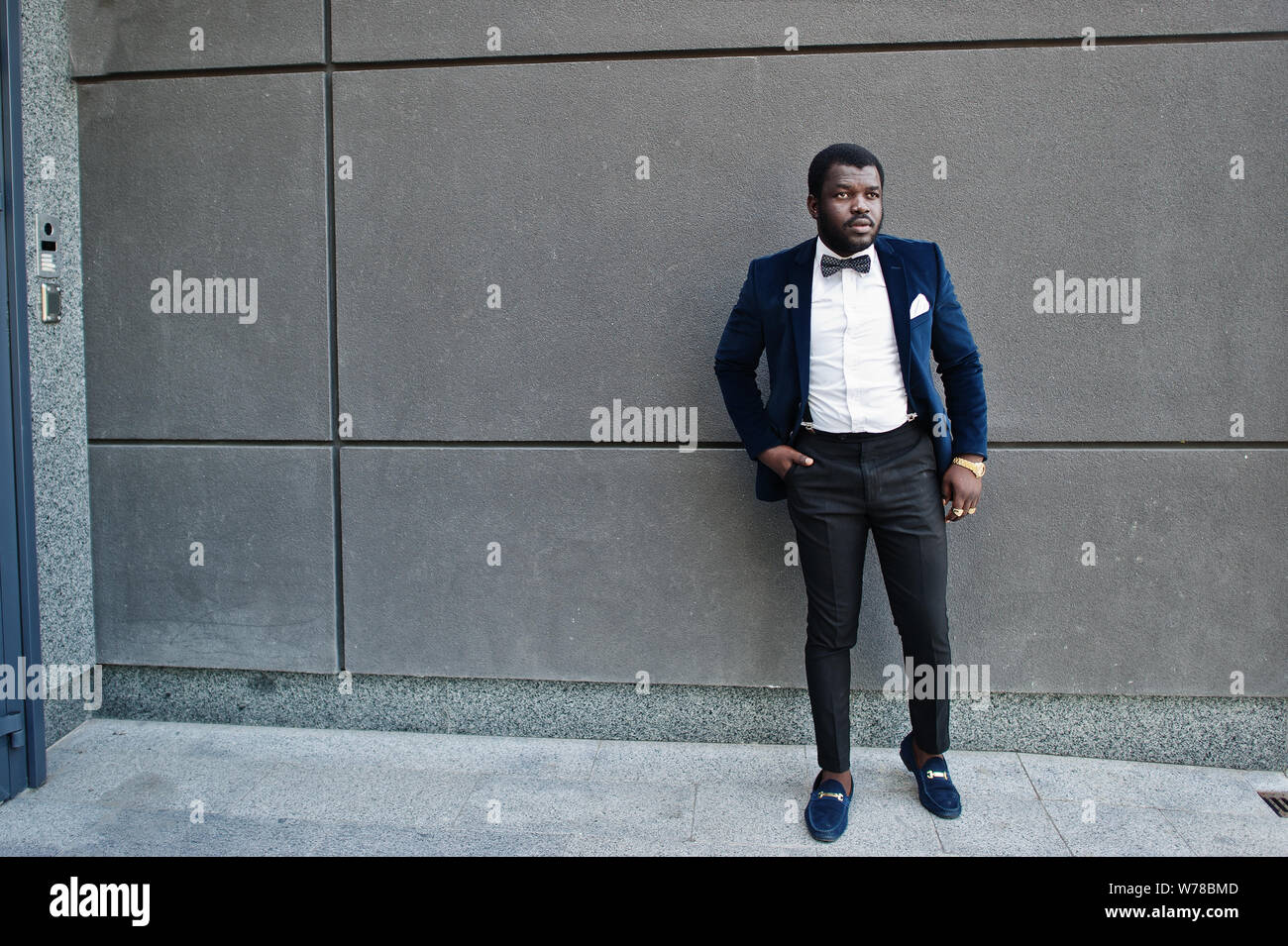 Fashion model blazer young man tie hi-res stock photography and images ...