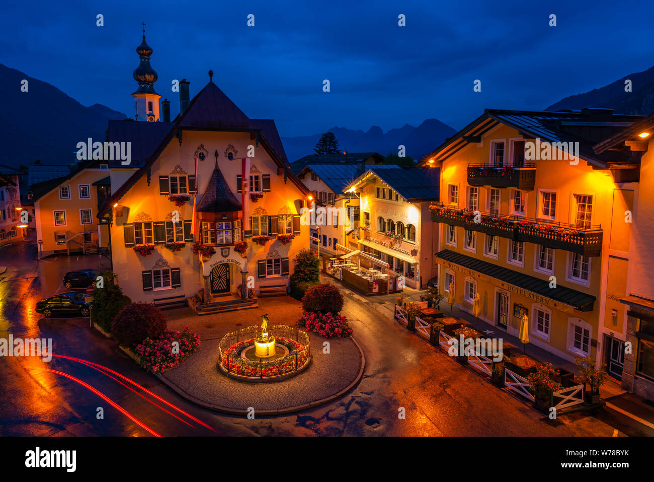 St gilgen city hall hi-res stock photography and images - Alamy