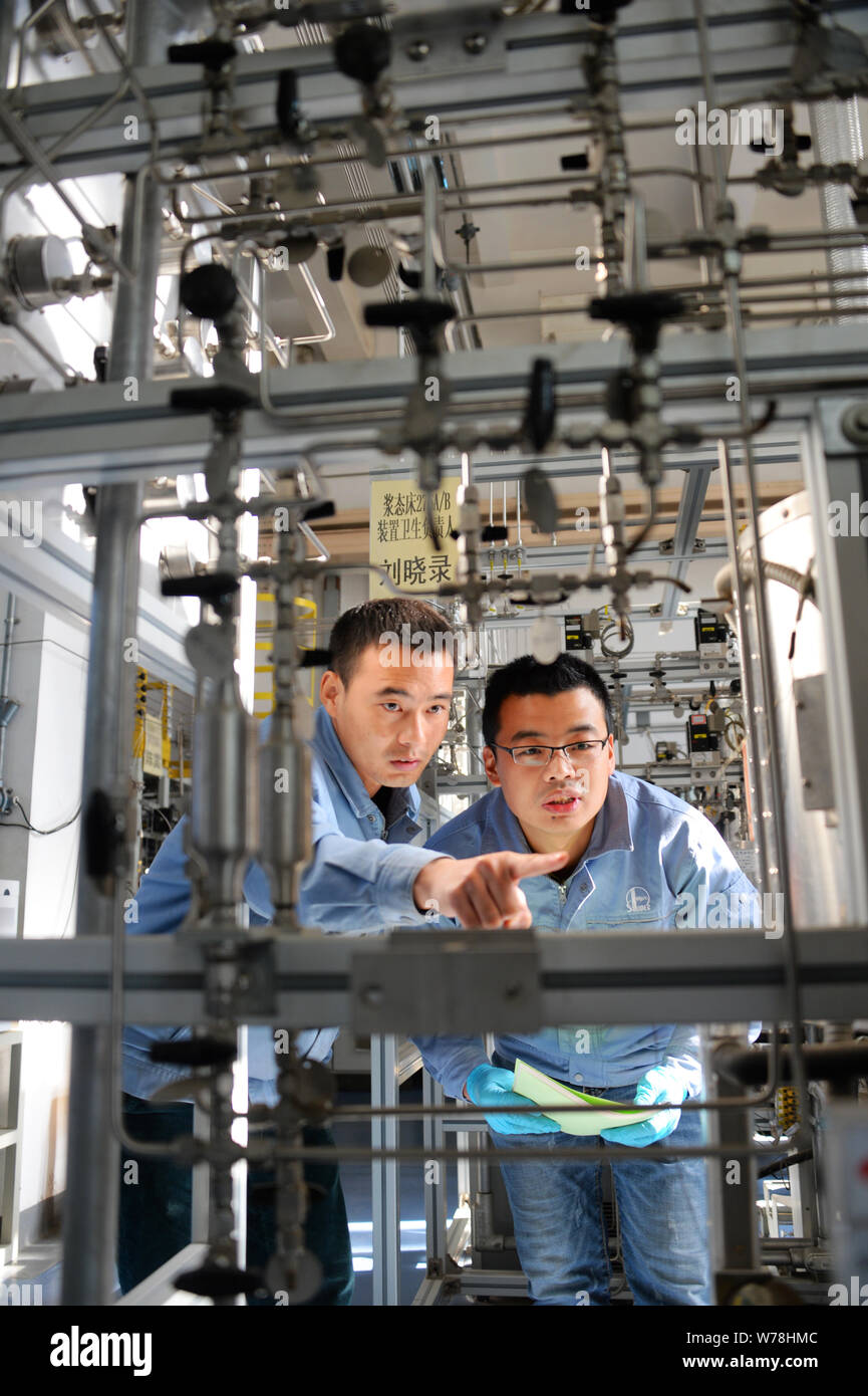Chinese scientists from SINOPEC Research Institute of Petroleum