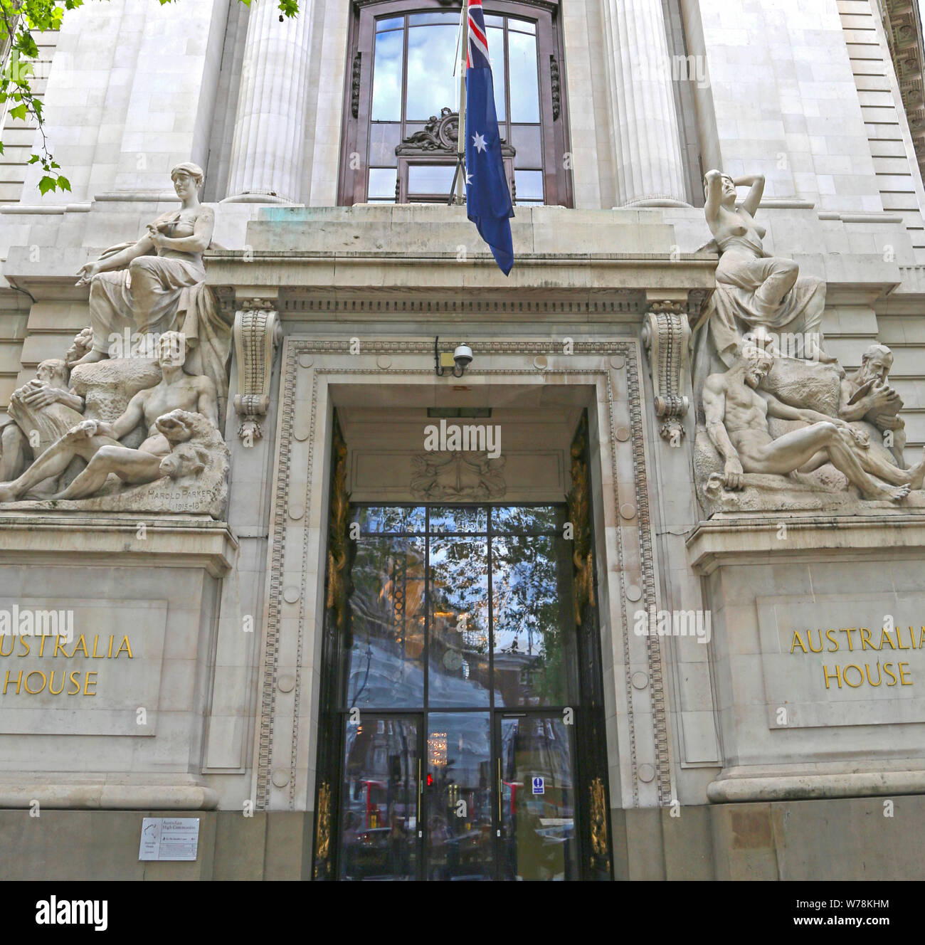 Australia house strand hires stock photography and images Alamy